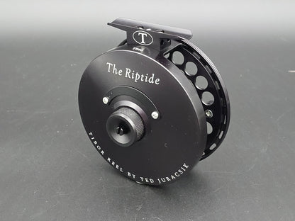 Tibor Riptide Fly Reel - Frost Black