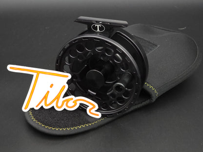 Tibor Riptide Fly Reel - Frost Black