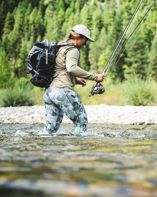 Simms Flyweight Backpack - Smoke