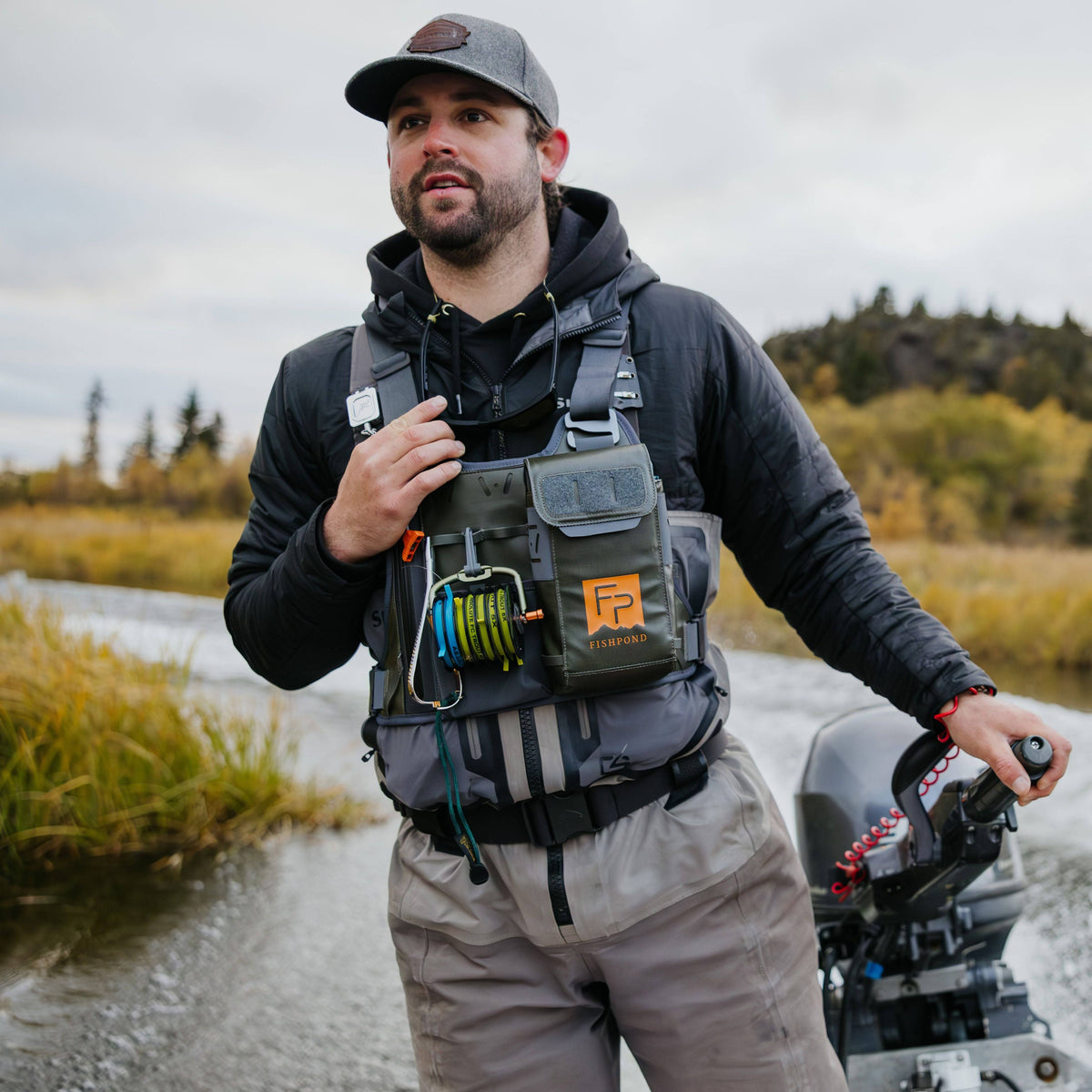 Fishpond Stormshadow Chest Pack