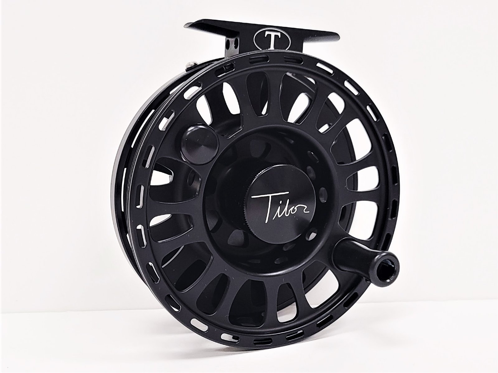 Tibor BackCountry Fly Reel - Frost Black - 5/6/7. Used but flawless 